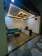 Mahalaxmi Guest House