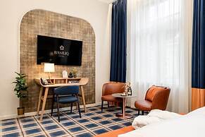Basiliq Hotel