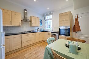 Host Stay Prospect Retreat