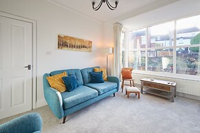 Host Stay Prospect Retreat