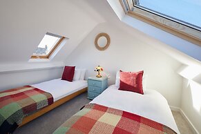 Host Stay Prospect Retreat