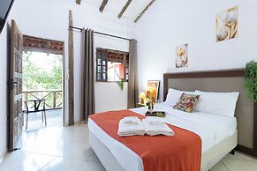 Sítio com 5 suítes e piscina