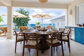Kaiso & Kai Beachfront Villa
