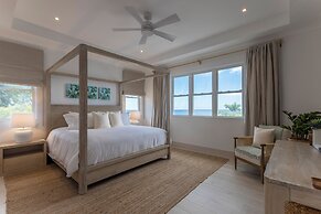 Kaiso & Kai Beachfront Villa