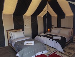 Merzouga white camp