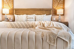 Berthas Collection By EM Hotels