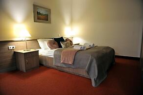 Hotel Három Gúnár