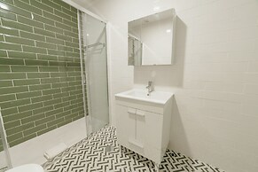 Downtown Suite A by Vacationy
