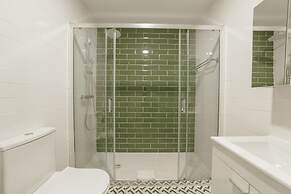 Downtown Suite A by Vacationy