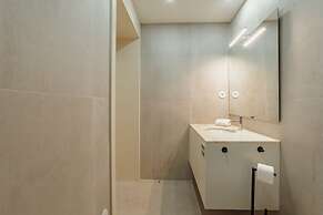 Gaia Premium E Apartment by Vacationy