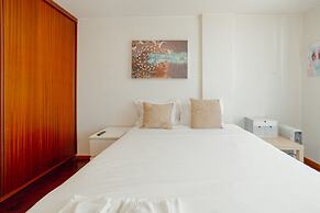 Matosinhos SEA Side 1BD by Vacationy