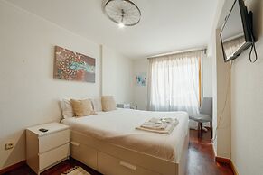 Matosinhos SEA Side 1BD by Vacationy