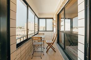 Matosinhos SEA Side 1BD by Vacationy