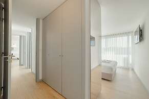 Amazing Riverview Apartment w Pool by Vacationy