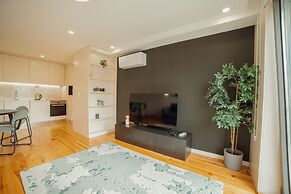 Gaia Premium D Apartment by Vacationy
