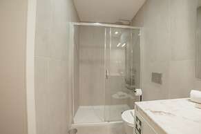 Gaia Premium D Apartment by Vacationy