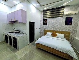 Frenezia Boutique Apart-Hotel