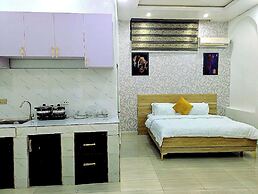 Frenezia Boutique Apart-Hotel