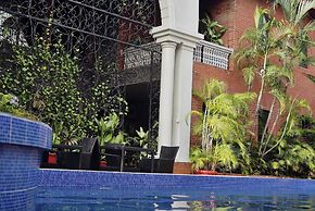 Frenezia Boutique Apart-Hotel