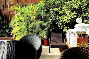 Frenezia Boutique Apart-Hotel