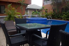 Frenezia Boutique Apart-Hotel