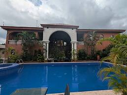 Frenezia Boutique Apart-Hotel