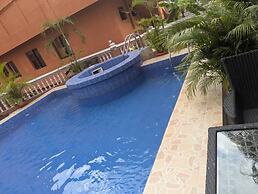 Frenezia Boutique Apart-Hotel