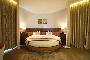 Hotel Four Point Corner