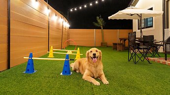 Taean Holy Dog Pool Villa