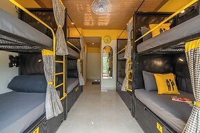 The Hosteller Lonavala City Centre