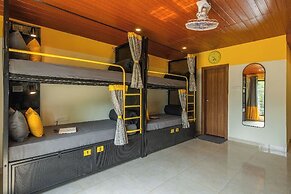 The Hosteller Lonavala City Centre
