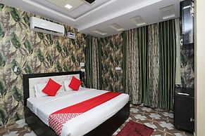 Hotel The Raj Palace