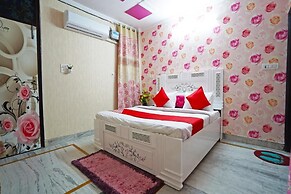 Hotel The Raj Palace