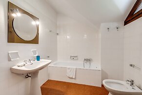 Appartamento Apapa House