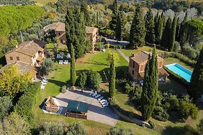 Borgo Ciclamino Pool&activities