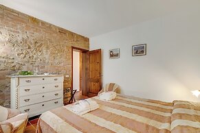 Borgo Ciclamino Pool&activities