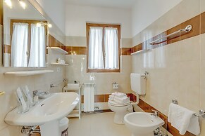 Borgo Ciclamino Pool&activities