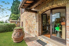Borgo Ciclamino Pool&activities