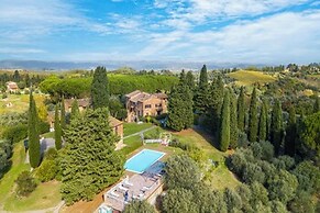 Borgo Ciclamino Pool&activities