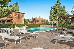 Borgo Ciclamino Pool&activities