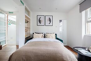 Chic 1BR by Goodge Street Station