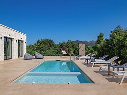 PanStel - Villa Aurora with private pool