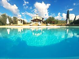 Montecristo Country House