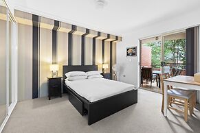 Bright Marrickville Flat With Balcony & Parking