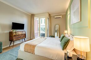 Central 3BD Apartment Near Teatro Verdi