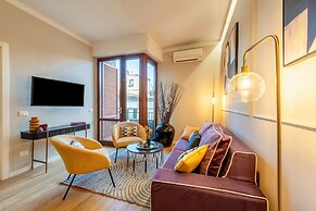 Central 3BD Apartment Near Teatro Verdi