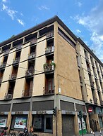 Central 3BD Apartment Near Teatro Verdi
