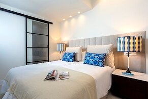 Magnificent 3BD Duplex With Pool in Marbella Aloha Golf II