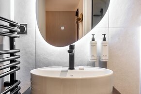 Le White by Sweett