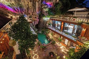 Favos Ninh Binh Hotel & Villas